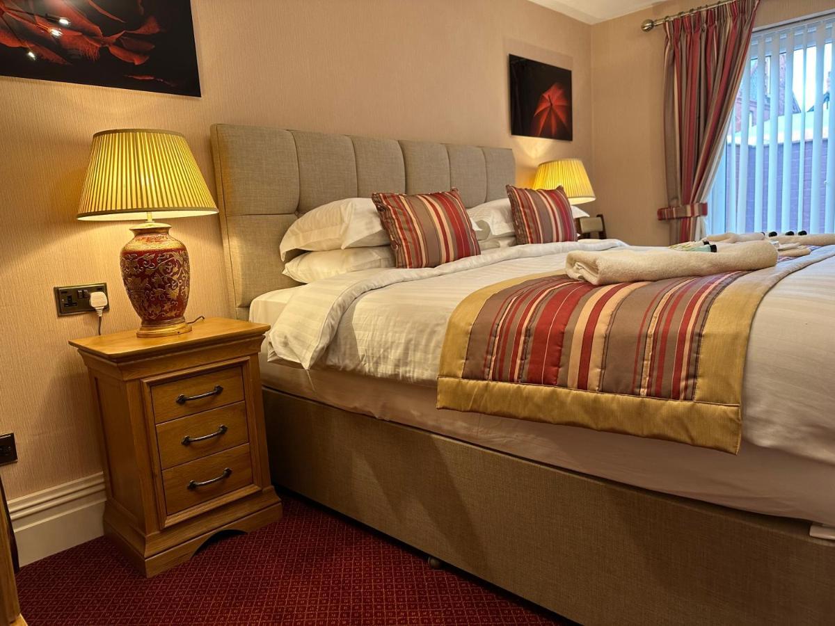 Chester House Guest House Екстериор снимка A bedroom at the hotel