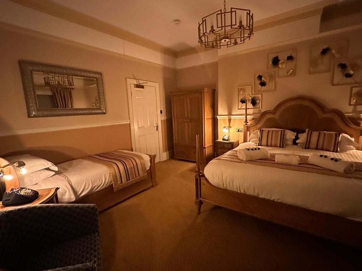 Chester House Guest House Екстериор снимка A bedroom at the hotel